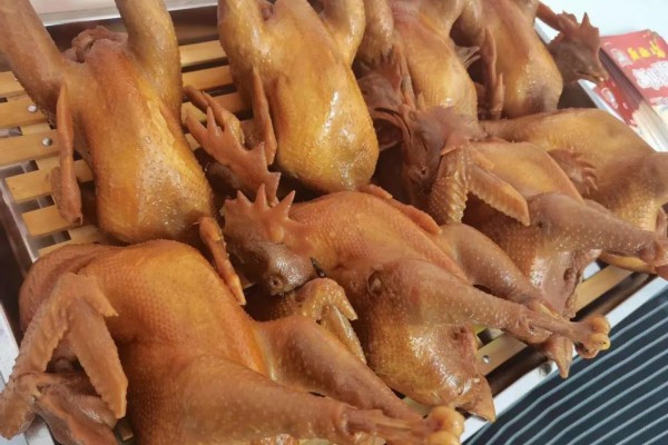 卤肉冷了容易粘在一起，教你解决办法