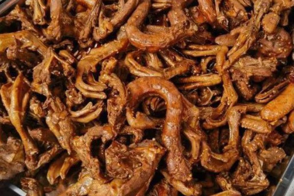 开了一家不赚钱的卤味店，怎么办？